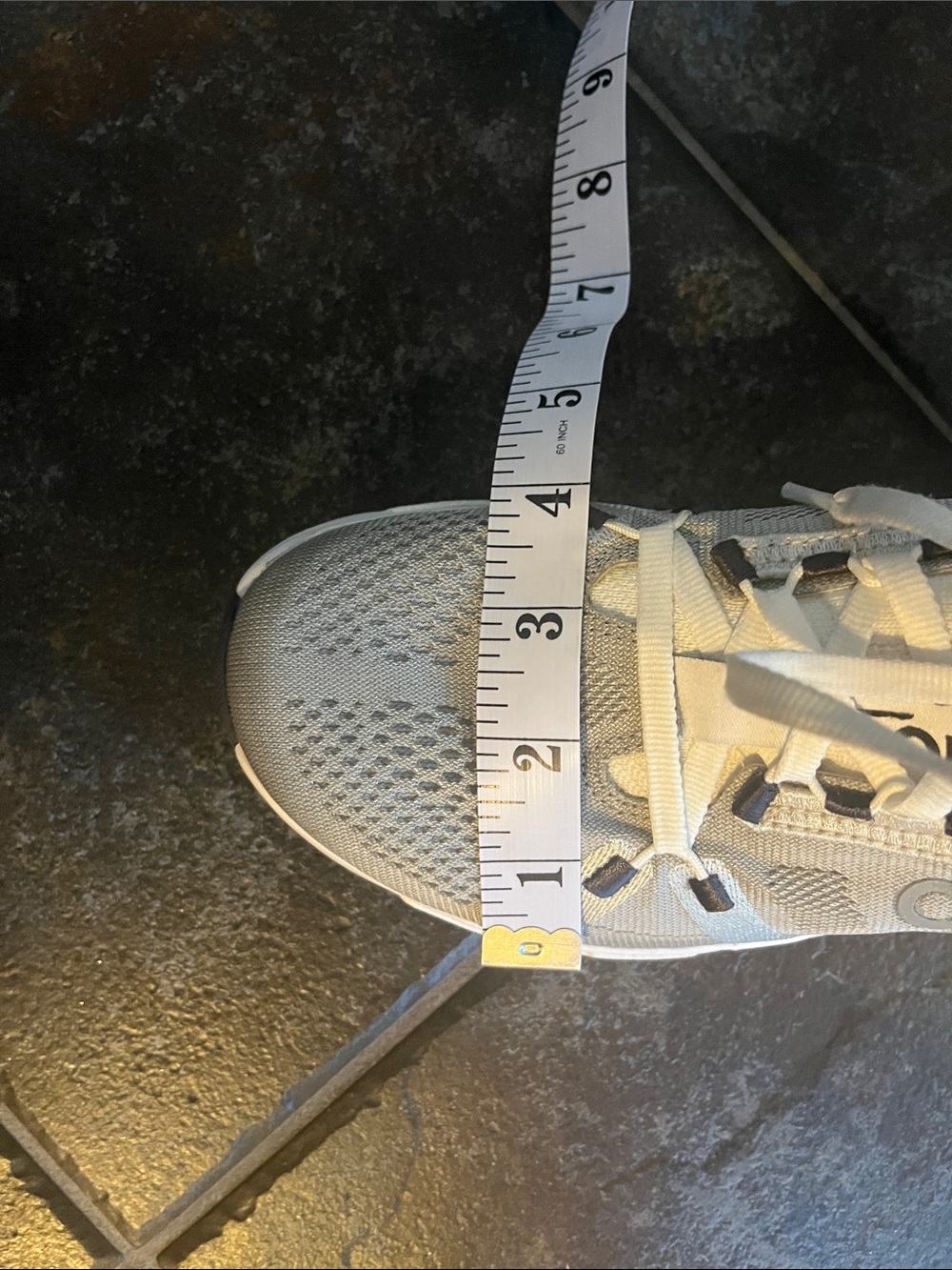 On Cloud Eclipse Running Shoes Alloy White Women’s 7 EUC Athletic Sneakers - Picture 14 of 14